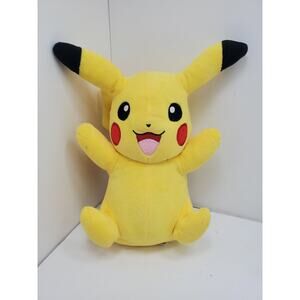 Pokemon TCG: Pikachu Plush